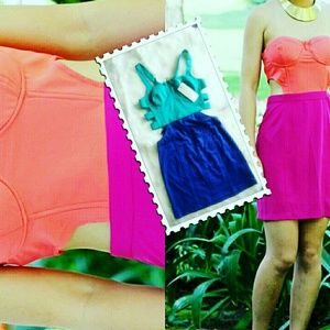 💋LUSH SIDE CUT-OUT MINIDRESS!!!